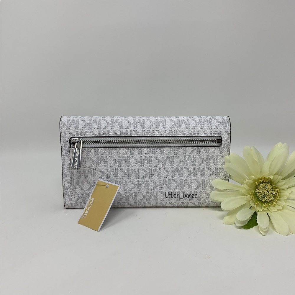 Michael Kors JST Large Trifold Wallet - Picture 4 of 8